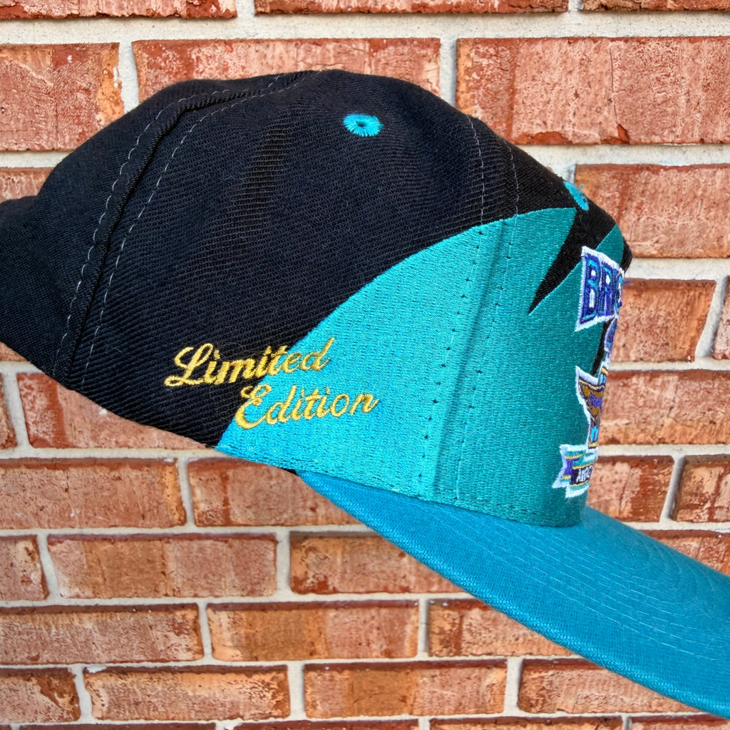 Shark Tooth Brickyard 400 Nacar Hat