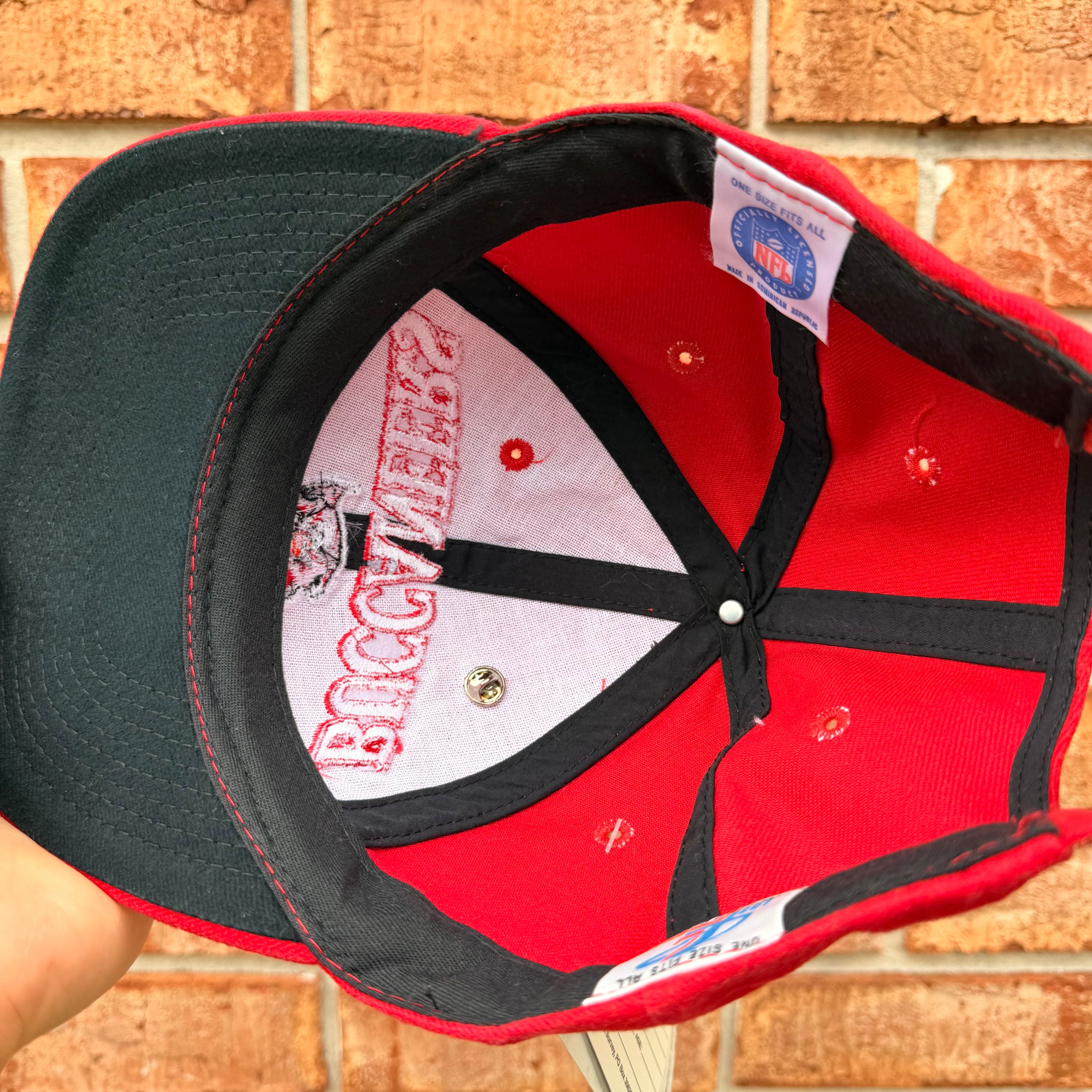 Tampa Bay Buccaneers Signed Hat